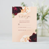 Invitation Dark Floral Marsala Peach Rose Gold Réponse R.S.V. (Debout devant)
