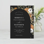 Invitation Dark Romantic Moody Floral Boho Arch Mariage noir (Debout devant)