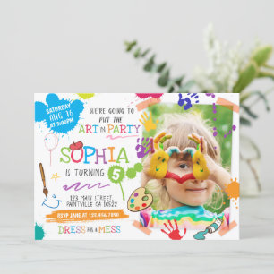 Invitation d'artiste colorée avec des Peintures