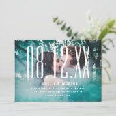 Invitation Date grande, typographie en gras, Enregistrer la d (Debout devant)