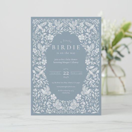Invitation de Baby shower de Birdie Floral Dusty (Debout devant)