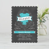Invitation de Baby shower fille en tableau noir tu (Debout devant)