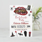 Invitation de Bachelorette Halloween Chic ou Farce (Debout devant)