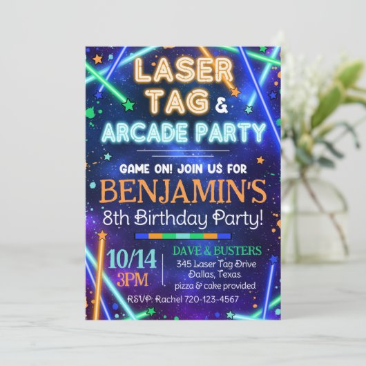 Invitation de balise laser, balise laser (Debout devant)