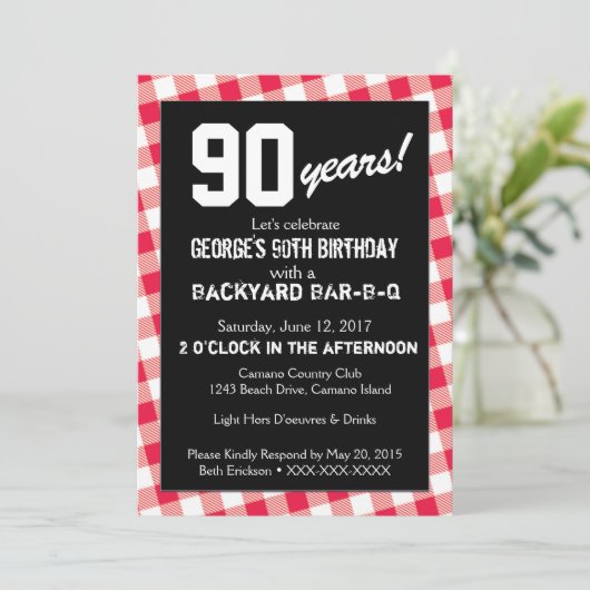 Invitation de BAR-B-Q de jardin d'anniversaire (Debout devant)