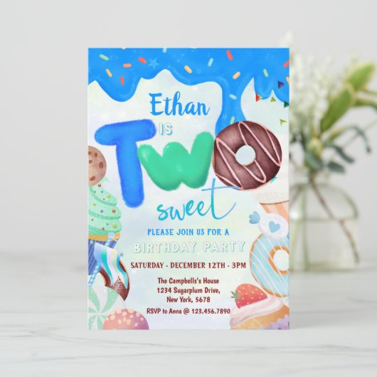 Invitation de beigne de garçon doux (Debout devant)