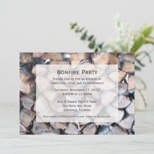 Invitation de Bonfire Party (Debout devant)
