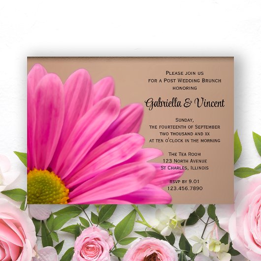 Invitation de brunch de mariage sur fond brun clai