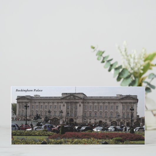 Invitation de Buckingham Palace (Debout devant)