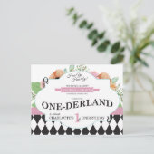 Invitation de carte postale d'anniversaire Alice a (Debout devant)