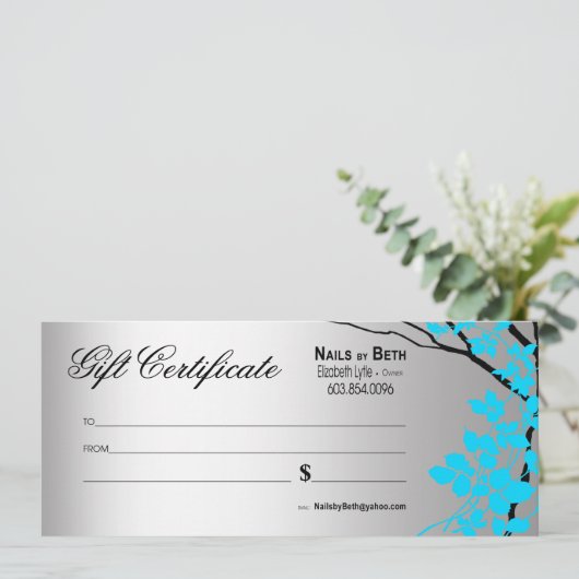 Invitation de certificat-cadeau Creative Branches (Debout devant)