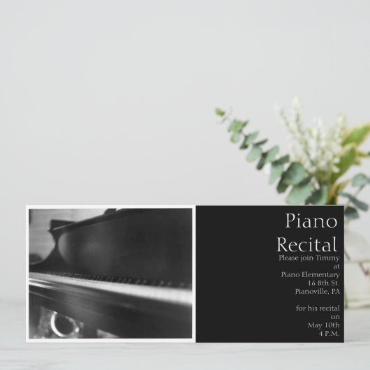 Invitation de clavier de piano (Debout devant)