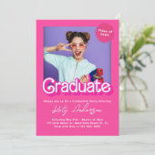 Invitation de diplôme de poupée rose Malibu Retro (Debout devant)