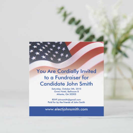 Invitation de drapeau (Debout devant)