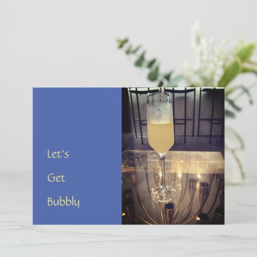 Invitation de fête avec toast au Champagne pétilla (Debout devant)