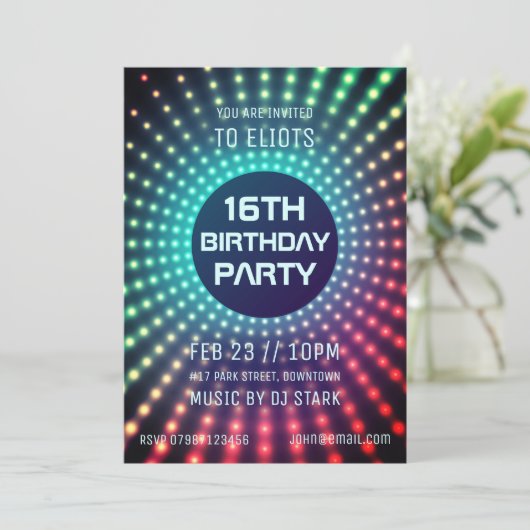 Invitation de fête d'anniversaire (Debout devant)