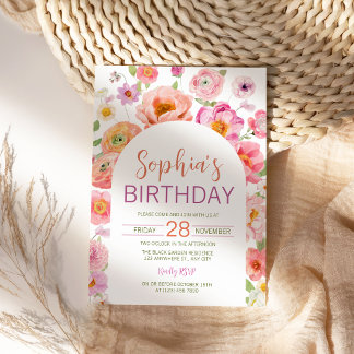 Invitation de fête d'anniversaire avec cadre d'arc
