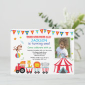 Invitation de fête d'anniversaire de carnaval de (Debout devant)