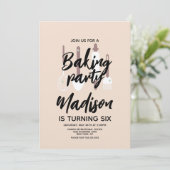 Invitation de fête d'anniversaire de chef pâtissie (Debout devant)
