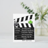 Invitation de fête d'anniversaire de clapet de (Debout devant)