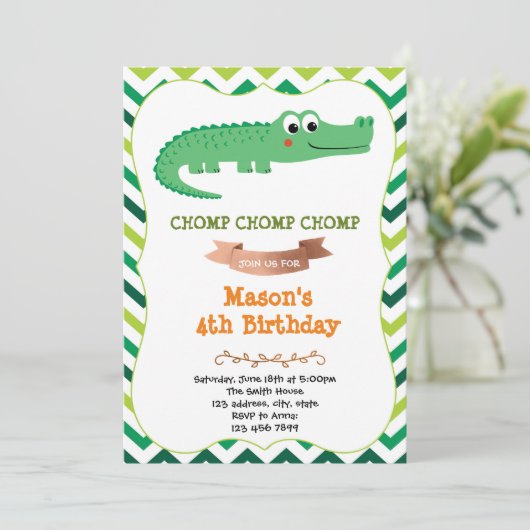 Invitation de fête d'anniversaire de crocodile (Debout devant)