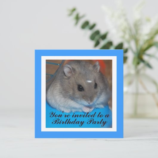 Invitation de fête d'anniversaire de hamster (Debout devant)