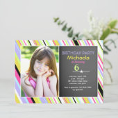 Invitation de fête d'anniversaire de photo de (Debout devant)