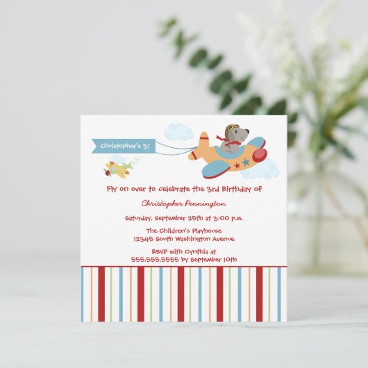 Invitation de fête d'anniversaire du garçon de (Debout devant)