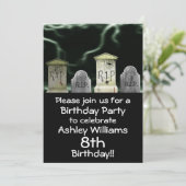 Invitation de fête d'anniversaire effrayant (Debout devant)