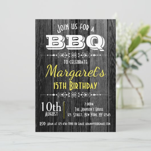 Invitation de fête d'anniversaire en bois noir et (Debout devant)