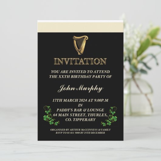 Invitation de fête d'anniversaire irlandaise (Debout devant)