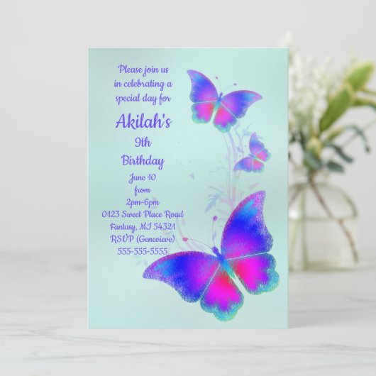 Invitation de fête d'anniversaire papillon (Debout devant)