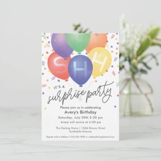 Invitation de fête d'anniversaire surprise avec ba (Debout devant)