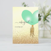 Invitation de fête d'anniversaire verte et or et r (Debout devant)