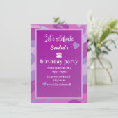 invitation de fête d'anniversaire violette (Debout devant)