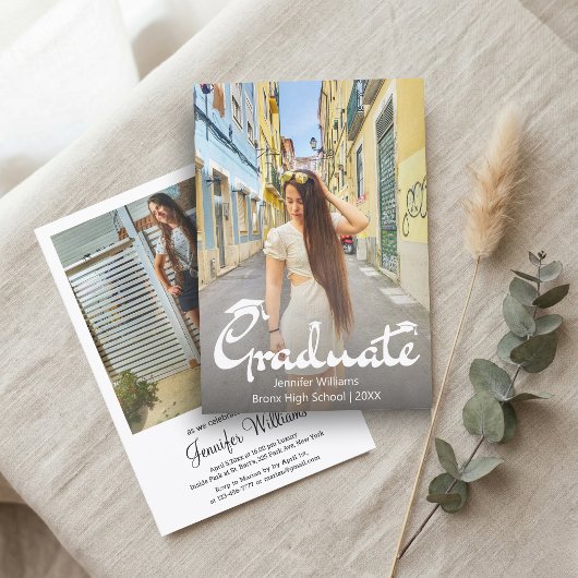 invitation de fête de fin d'études avec écriture é