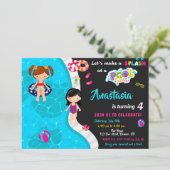 Invitation de fête de piscine invitation de piscin (Debout devant)