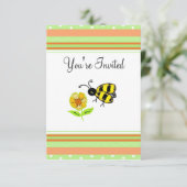 Invitation de fête mignonne abeille bourdon (Debout devant)