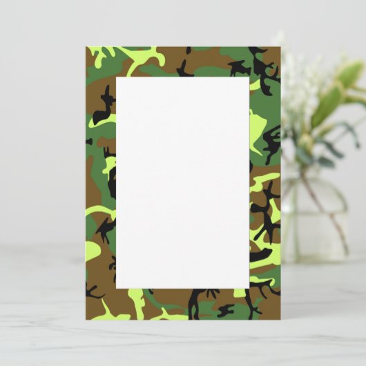 Invitation de frontière de camouflage (Debout devant)