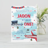 Invitation de garçon d'avion (Debout devant)