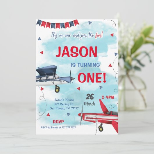 Invitation de garçon d'avion (Debout devant)