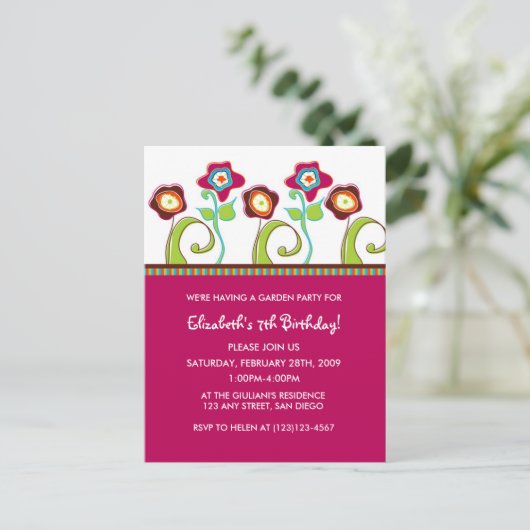 Invitation de Garden Party (Debout devant)