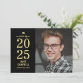 Invitation de Graduation de couleur modifiable de  (Debout devant)