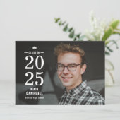 Invitation de Graduation de couleur modifiable de  (Debout devant)