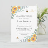 Invitation de grand-mère à Baby shower d'abeille (Debout devant)