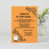 Invitation de Halloween de pierre tombale (Debout devant)
