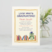 Invitation de la Chouette de graduation (Debout devant)