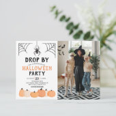 Invitation de la fête costumée d'Halloween avec ph (Debout devant)