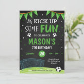 Invitation de la fête d'anniversaire de football n (Debout devant)