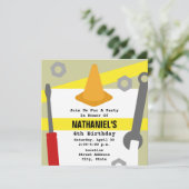 Invitation de la fête d'anniversaire de la constru (Debout devant)